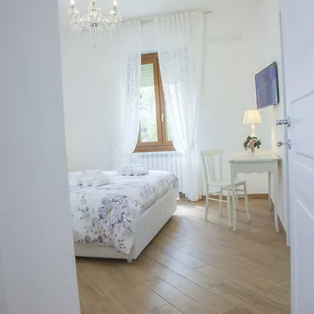 Couette-café La Perla - Chic 3*