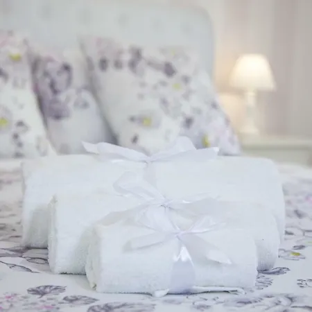 Bed & Breakfast La Perla - Chic 3*